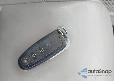 2018 Ford Escape Titanium from USA, damaged, VIN 1FMCU9J92JUA47622